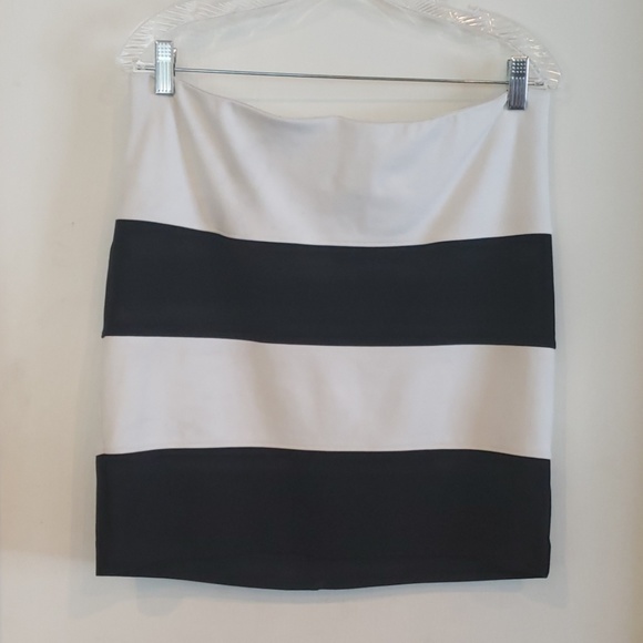 LOFT striped mini skirt - Picture 2 of 5